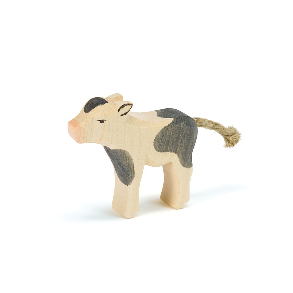 Ostheimer Kalb schwarz stehend