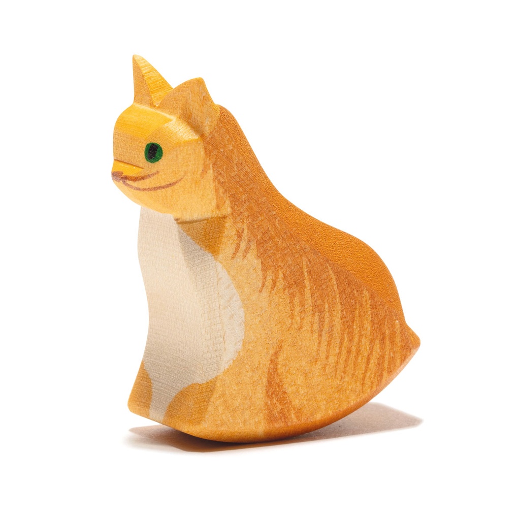 Ostheimer Katze sitzend